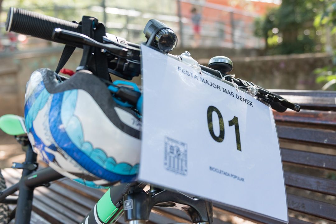 Festa Major de Mas Gener. Bicicletada popular. Foto: Miguel López Mallach