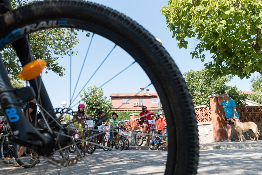 Festa Major de Mas Gener. Bicicletada popular. Foto: Miguel López Mallach