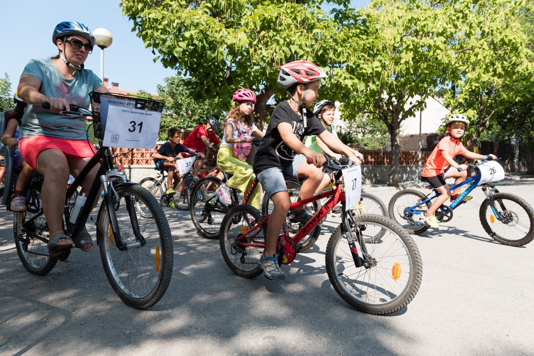 Festa Major de Mas Gener. Bicicletada popular. Foto: Miguel López Mallach