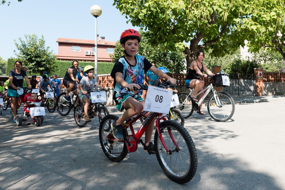 Festa Major de Mas Gener. Bicicletada popular. Foto: Miguel López Mallach