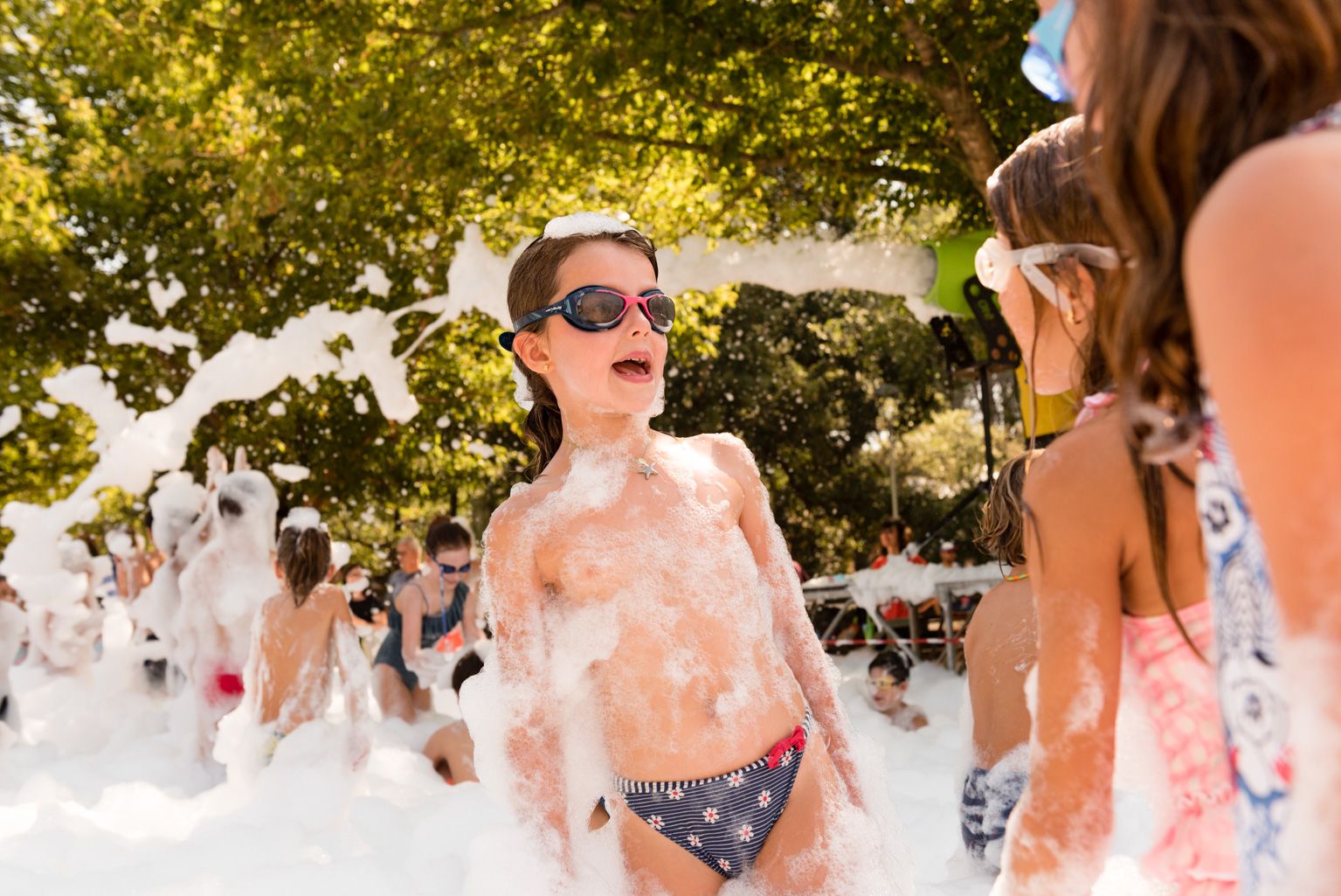 Festa Major de Mas Gener. Gran festa de l'escuma. Foto: Miguel López Mallach