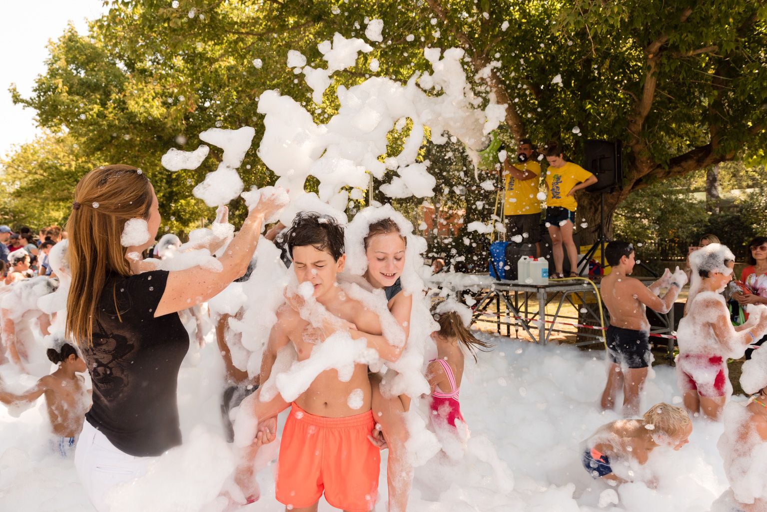 Festa Major de Mas Gener. Gran festa de l'escuma. Foto: Miguel López Mallach