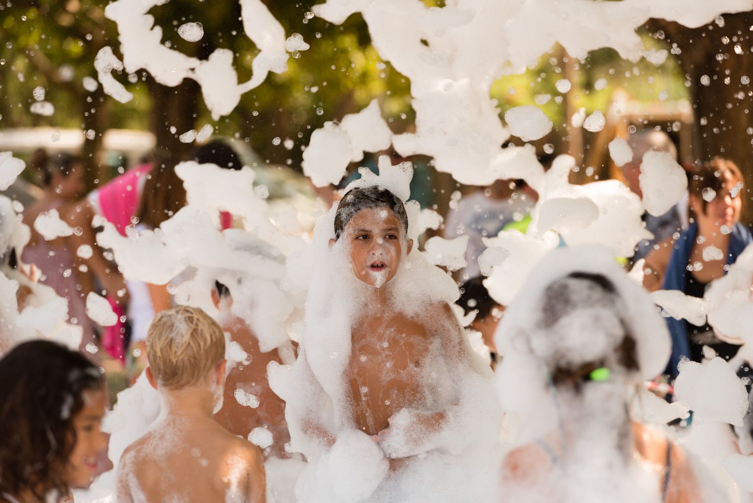 Festa Major de Mas Gener. Gran festa de l'escuma. Foto: Miguel López Mallach