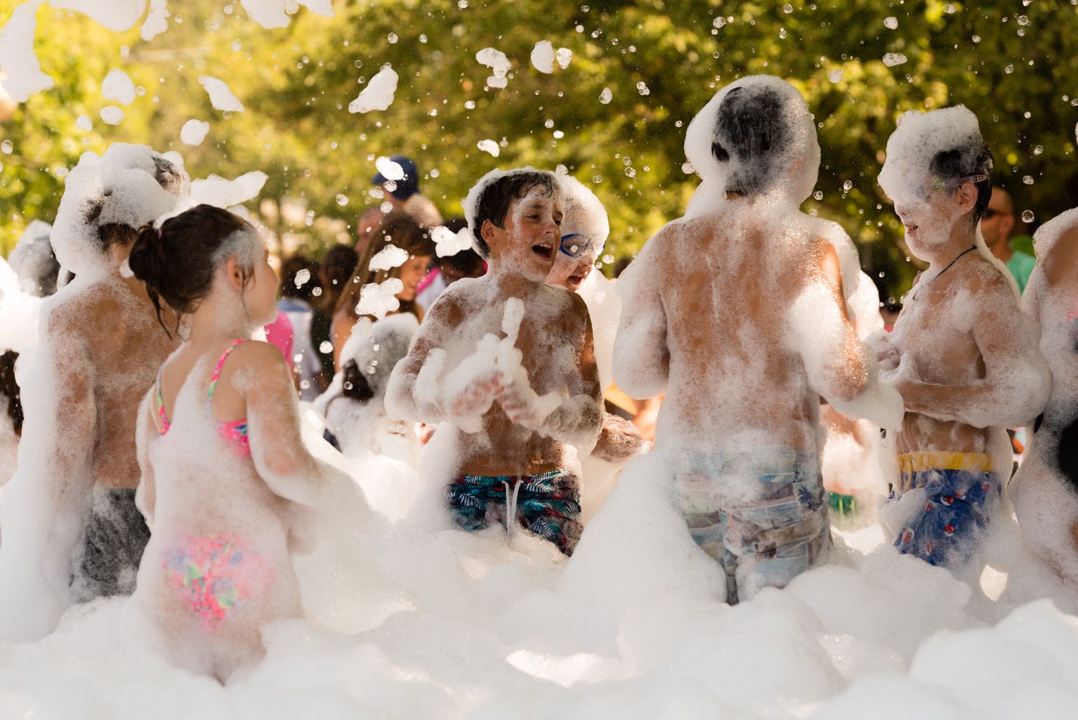 Festa Major de Mas Gener. Gran festa de l'escuma. Foto: Miguel López Mallach