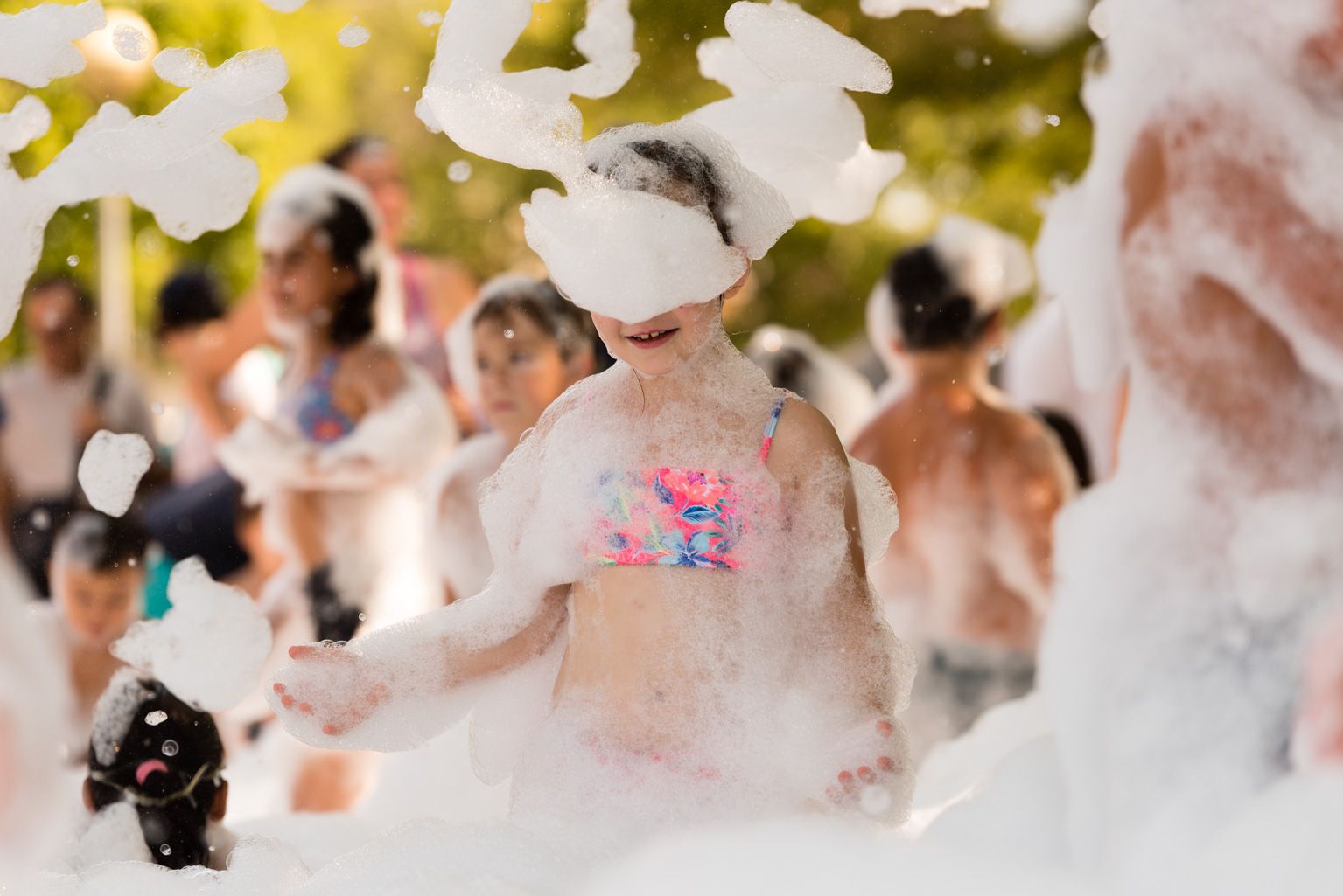 Festa Major de Mas Gener. Gran festa de l'escuma. Foto: Miguel López Mallach