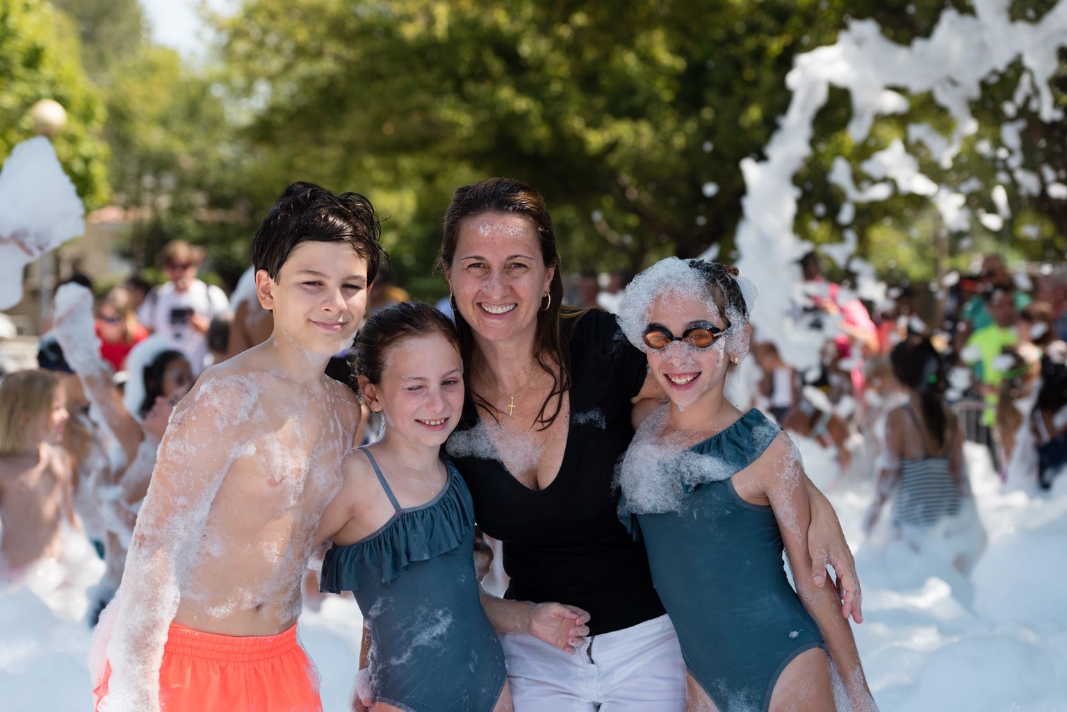 Festa Major de Mas Gener. Gran festa de l'escuma. Foto: Miguel López Mallach