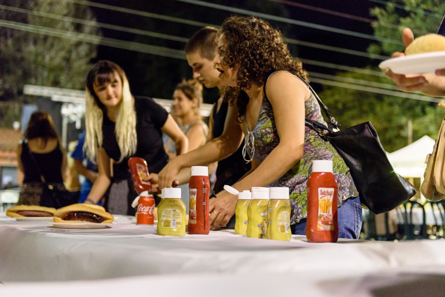 Festa Major de Mas Gener. Botifarrada polular. Foto: Miguel López Mallach