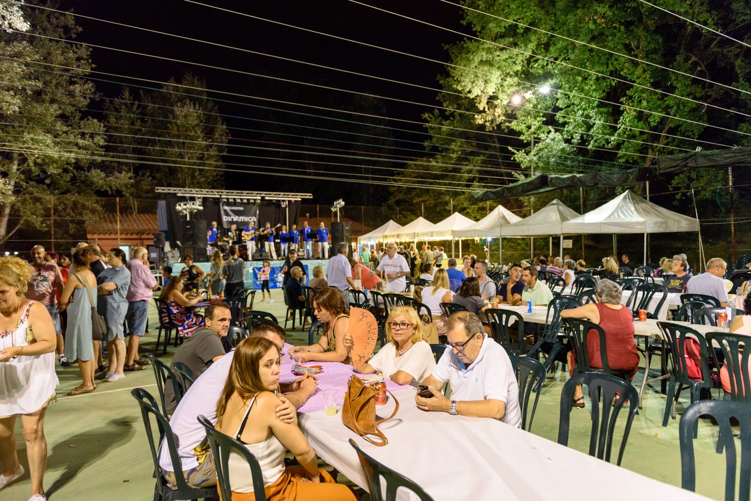 Festa Major de Mas Gener. Botifarrada polular. Foto: Miguel López Mallach