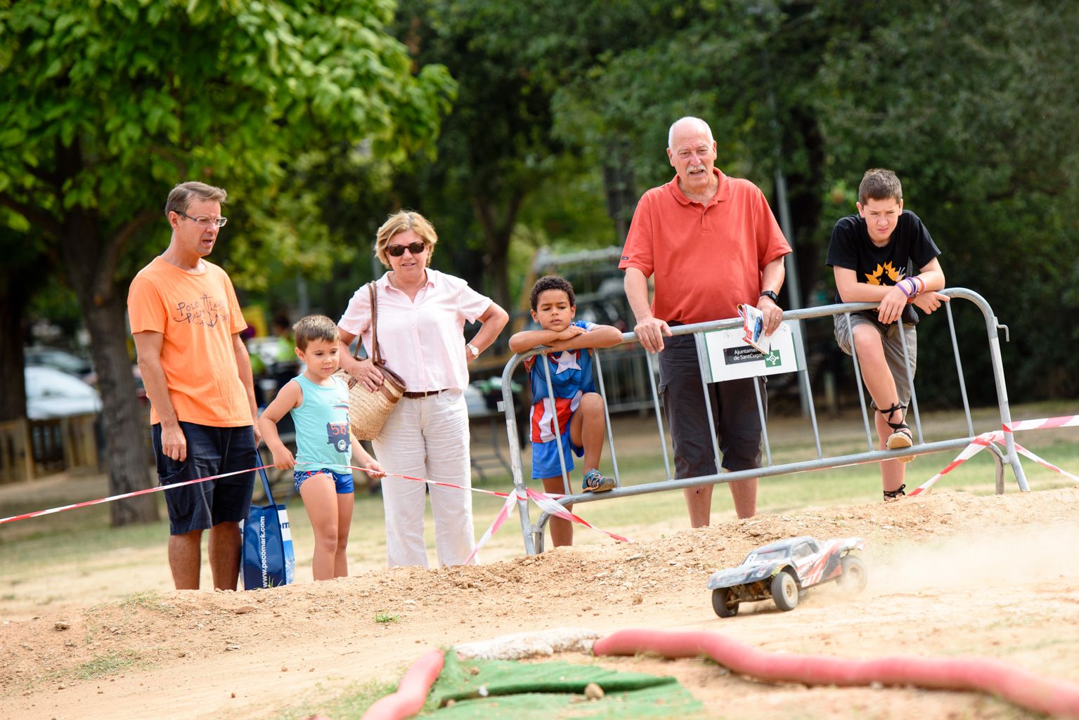 Festa Major de Mas Gener. Cursa de cotxes teledirigits. Foto: Miguel López Mallach