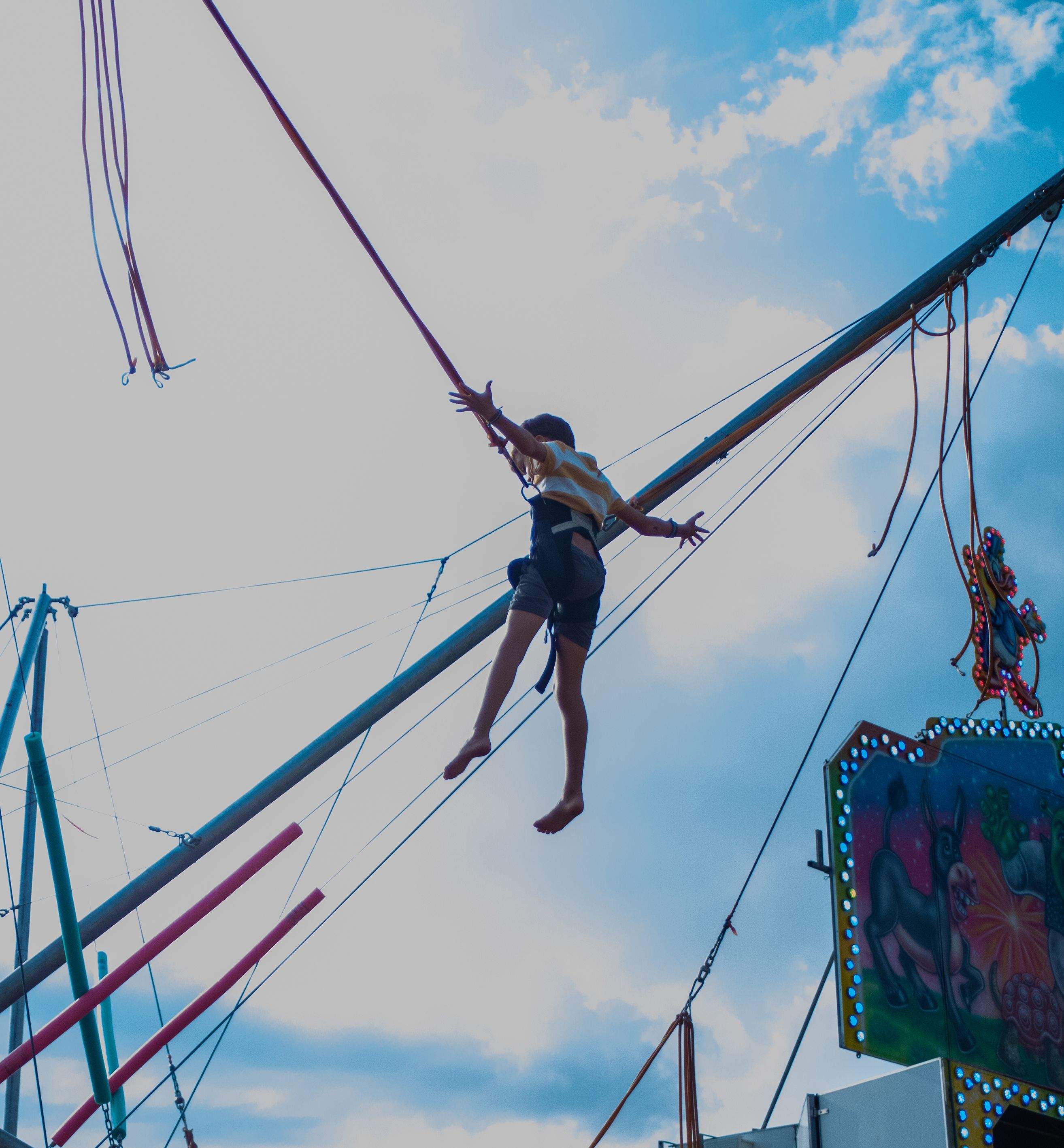 Fira d'atraccions de Festa Major de Volpelleres. Foto: Adrián Gómez.