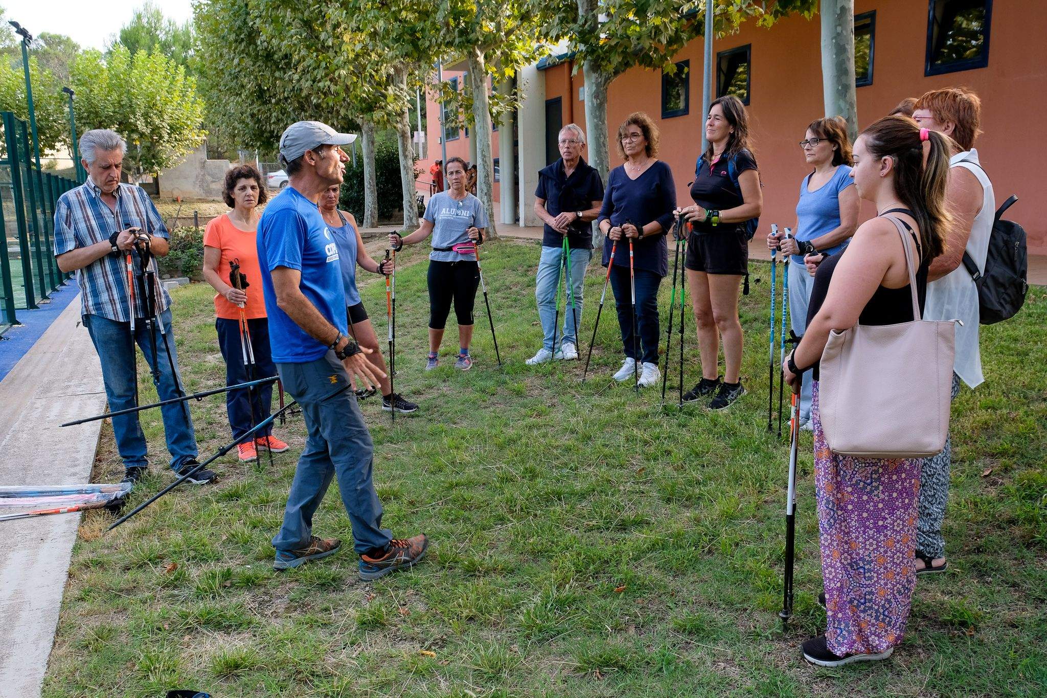 Masterclass de marxa nòrdica al complex esportiu. Foto: Ale Gómez