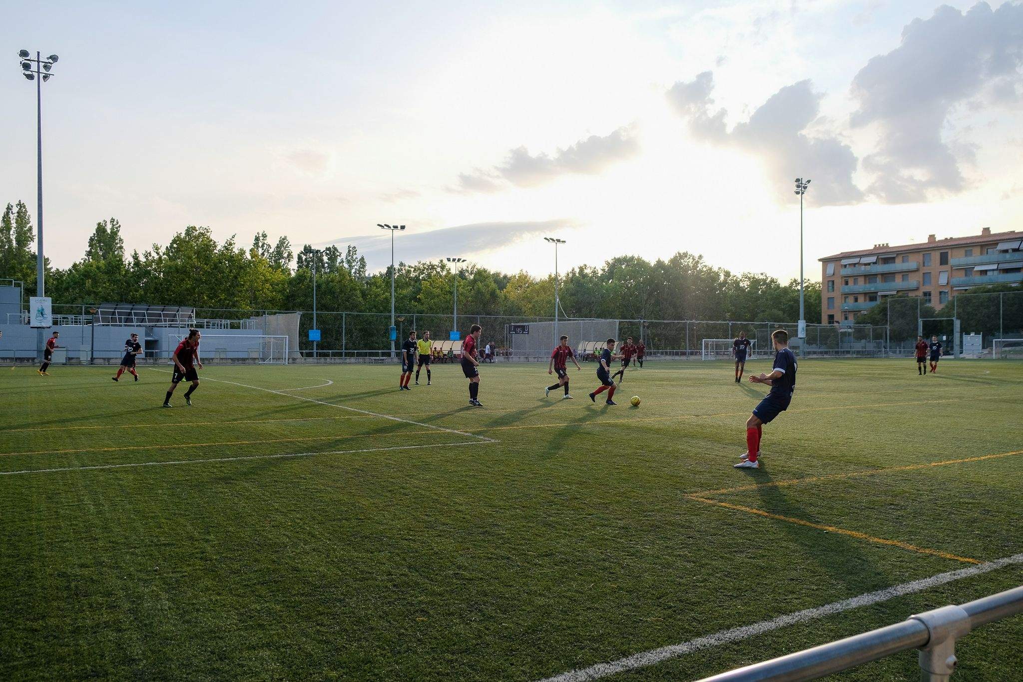 Partit de lliga de futbol masculí. Sant Cugat FC-FE Atlètic Vilafranca. Foto: Ale Gómez