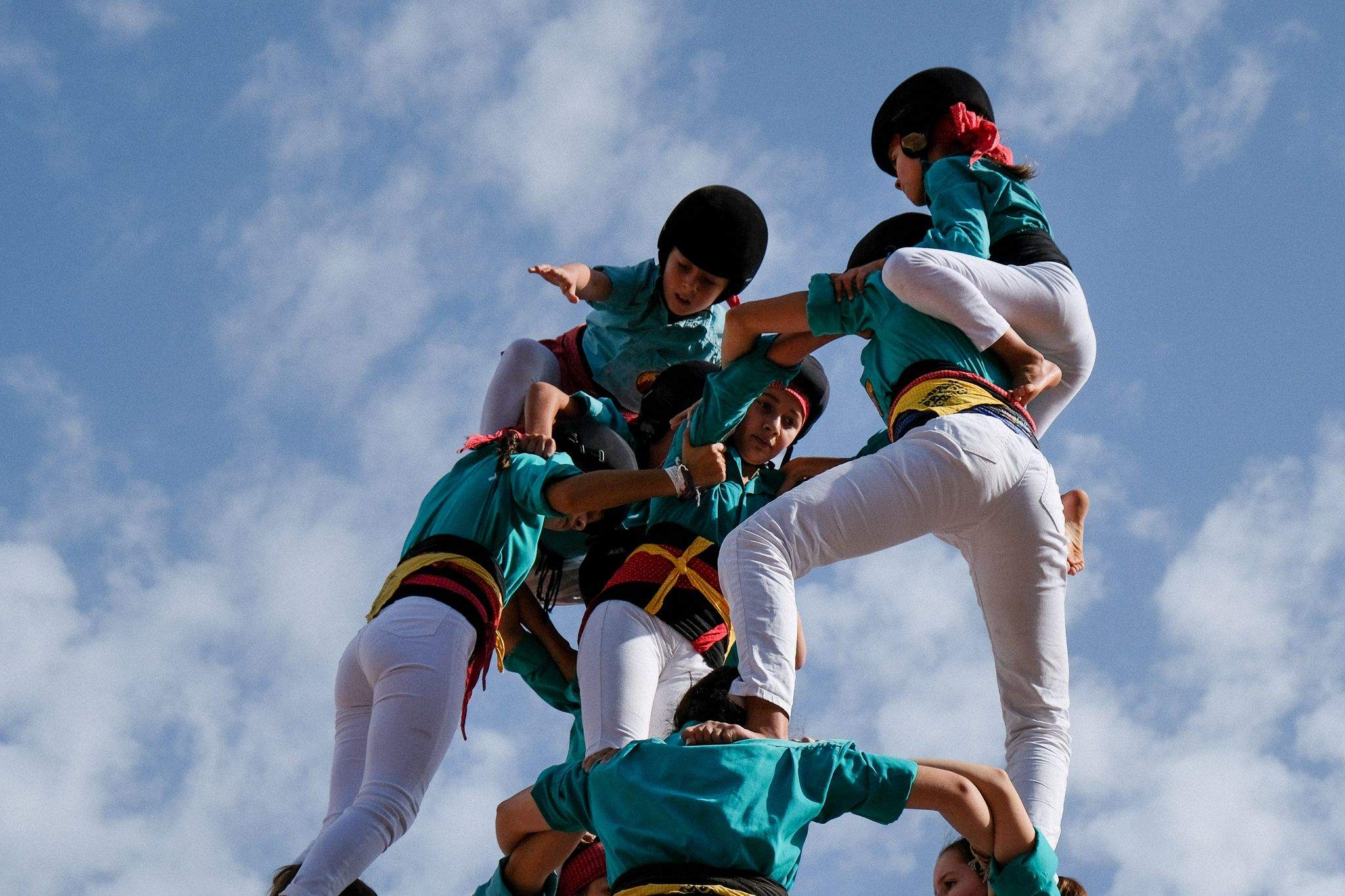 Trobada castellera a la plaça de la Cultura. Foto: Ale Gómez