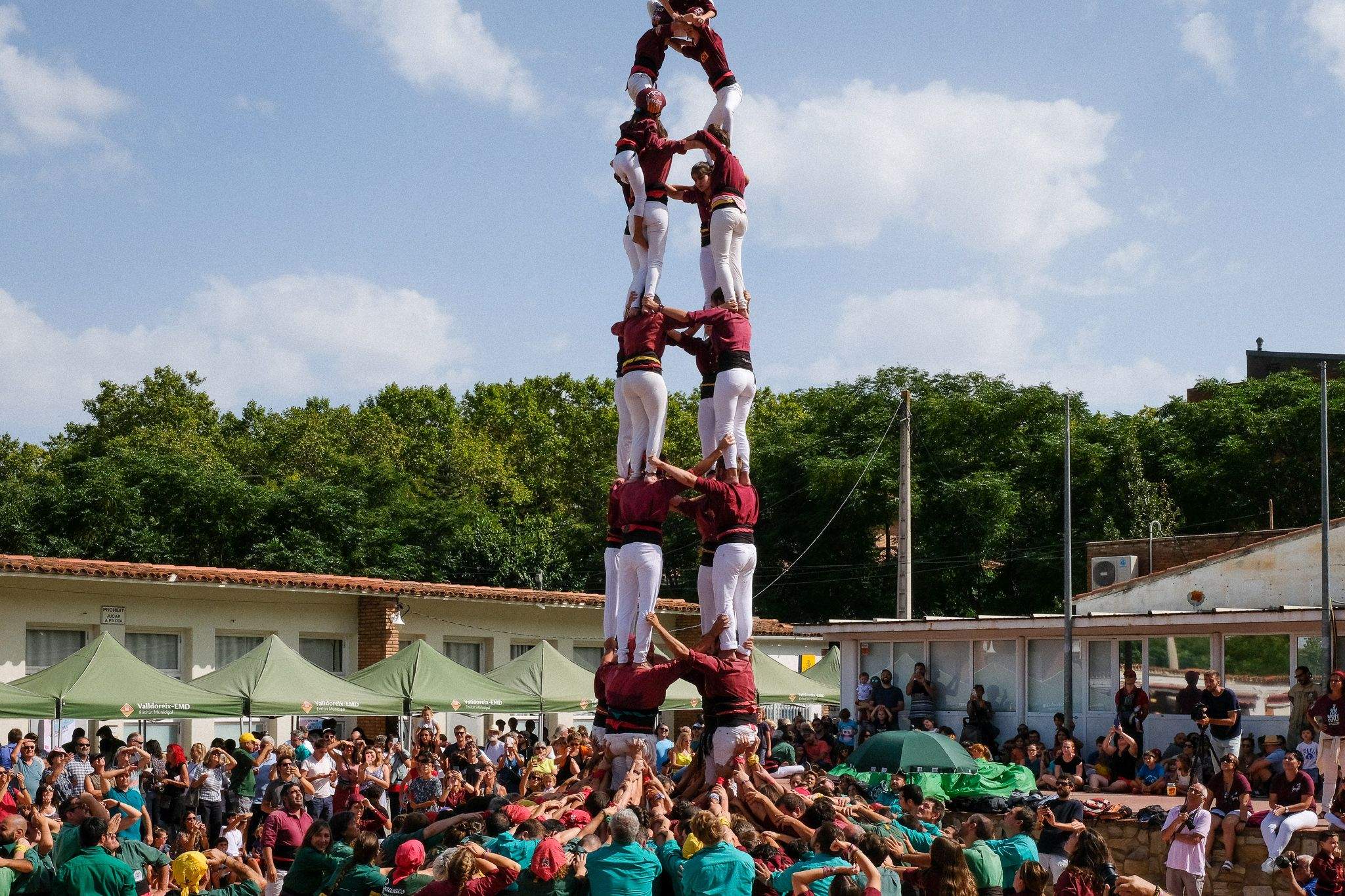 Trobada castellera a la plaça de la Cultura. Foto: Ale Gómez