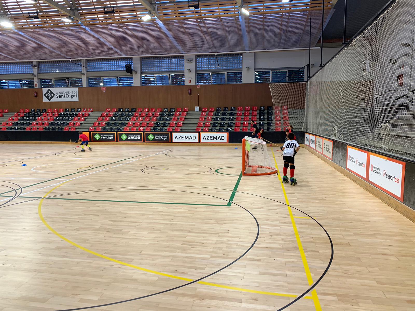 Després d'arrenjar les goteres i el parquet del Pavelló 2, l'equipament municipal torna a estar en funcionament. FOTO: Àlex López