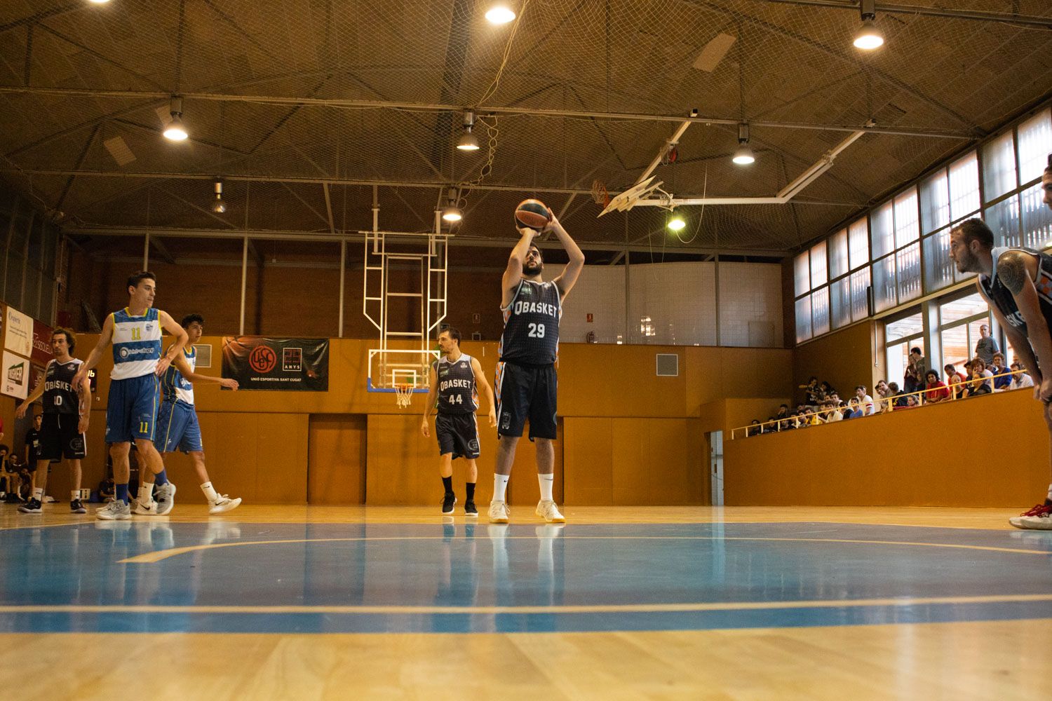 Bàsquet masculí. Partit de lliga. Qbasket - SEDI. Foto: Adrián Gómez
