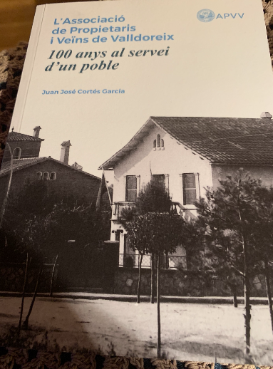 Portada del llibre de Juanjo Cortés.