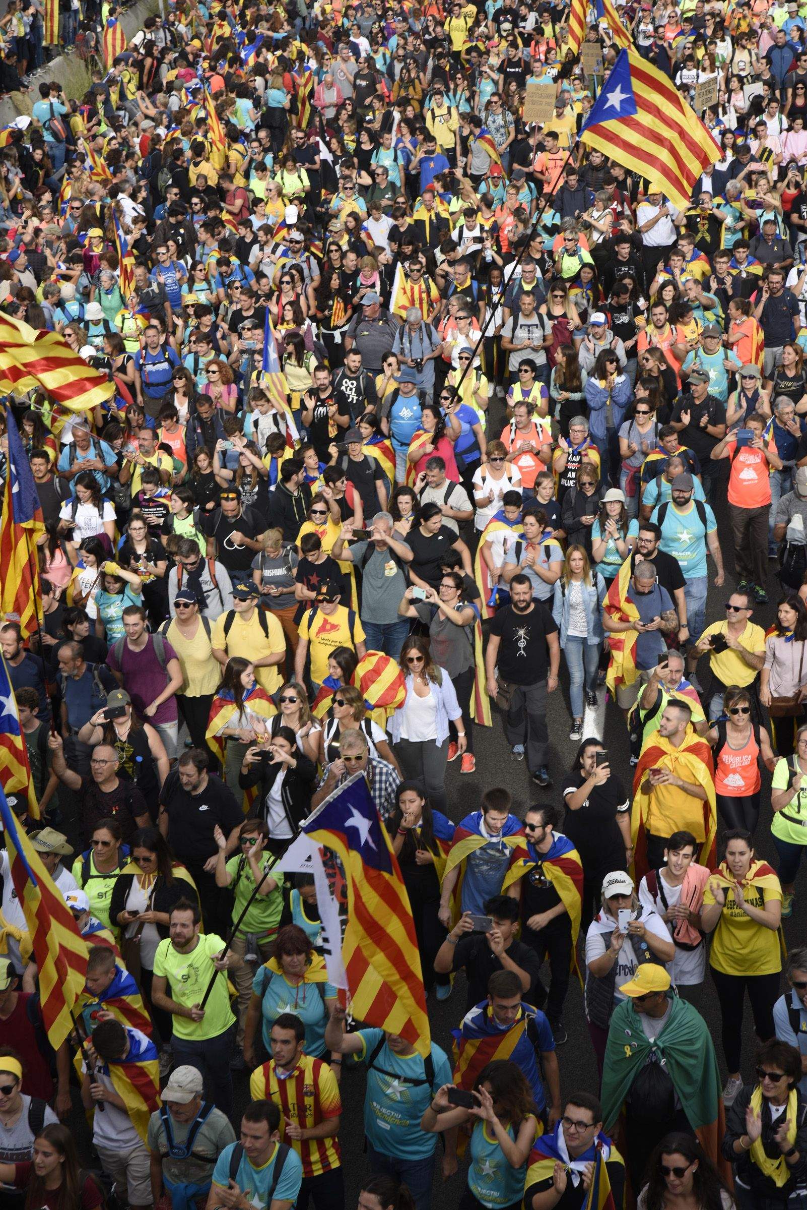 Marxa per la llibertat en resposta a la sentència del Tribunal Suprem. Foto: Bernat Millet.