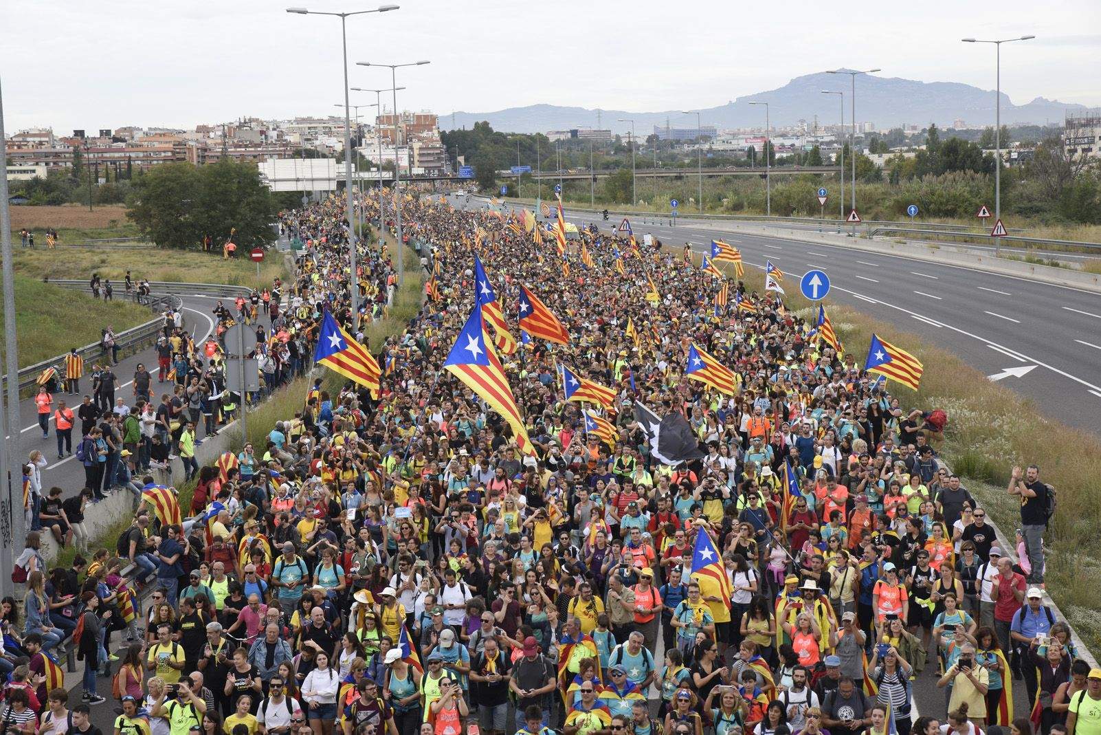 Marxa per la llibertat en resposta a la sentència del Tribunal Suprem. Foto: Bernat Millet.