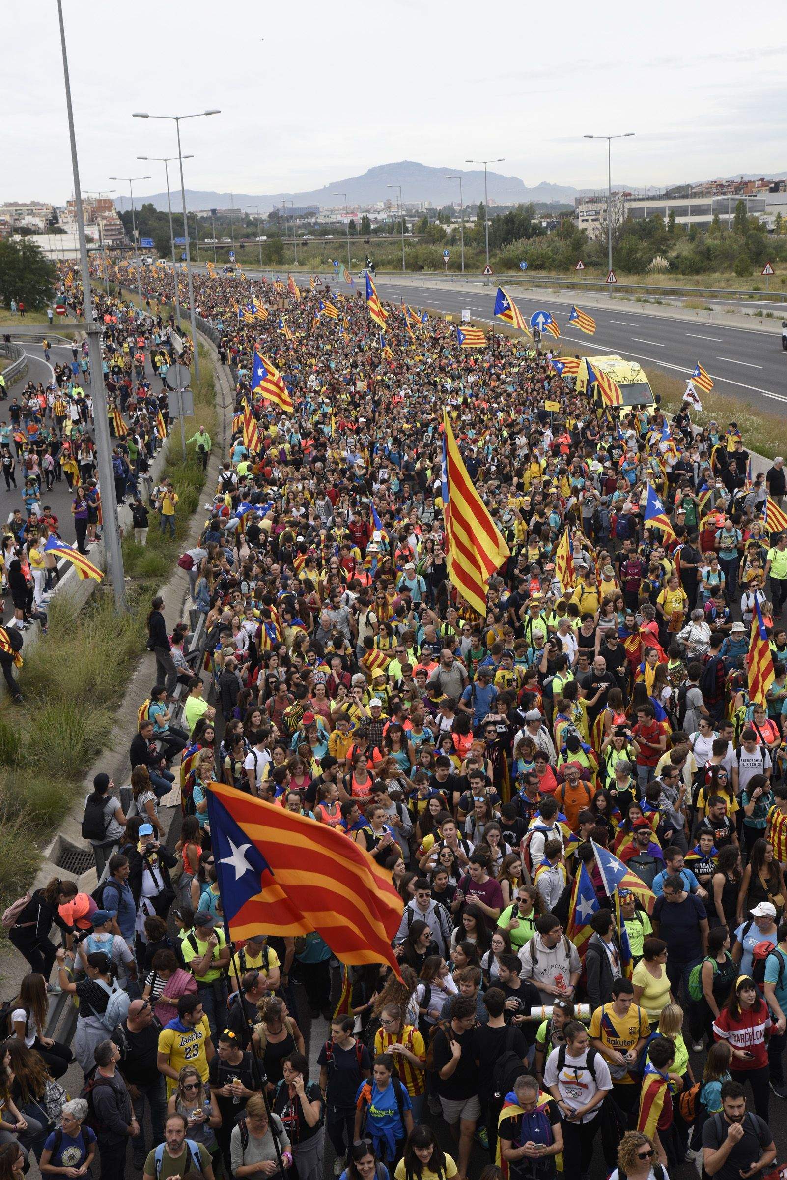 Marxa per la llibertat en resposta a la sentència del Tribunal Suprem. Foto: Bernat Millet.