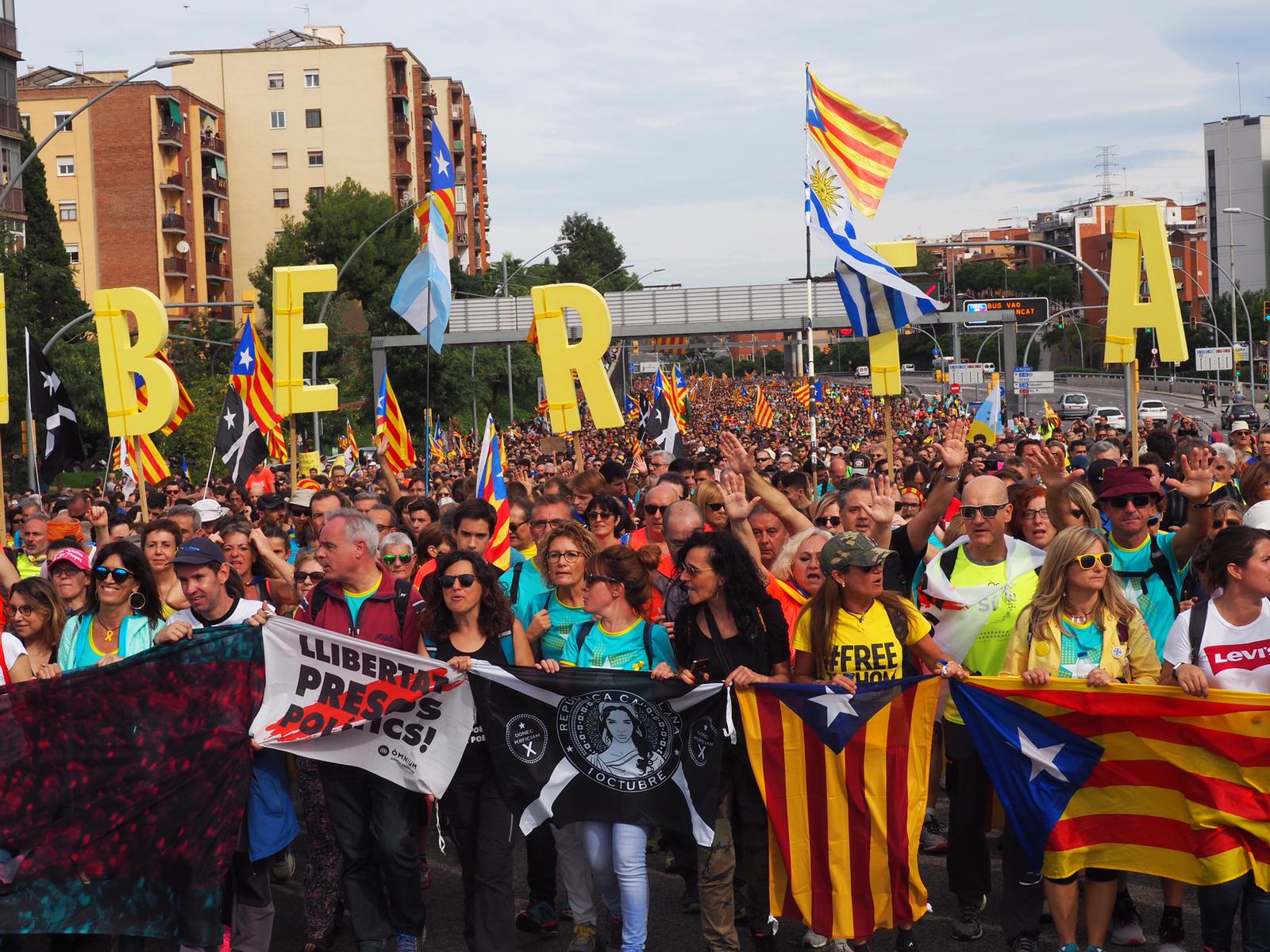 Marxa per la llibertat en resposta a la sentència del Tribunal Suprem. Foto: Ferran Mitja.