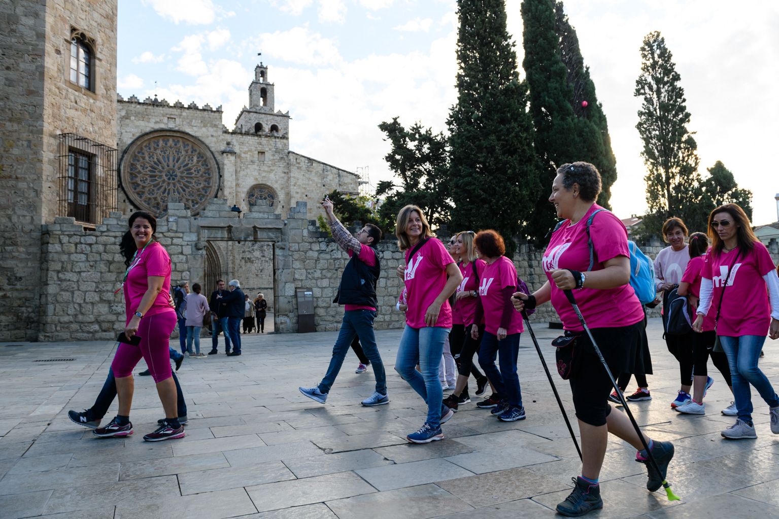 Dia del cáncer de mama caminada solidaria. FOTO: Miguel López Mallach