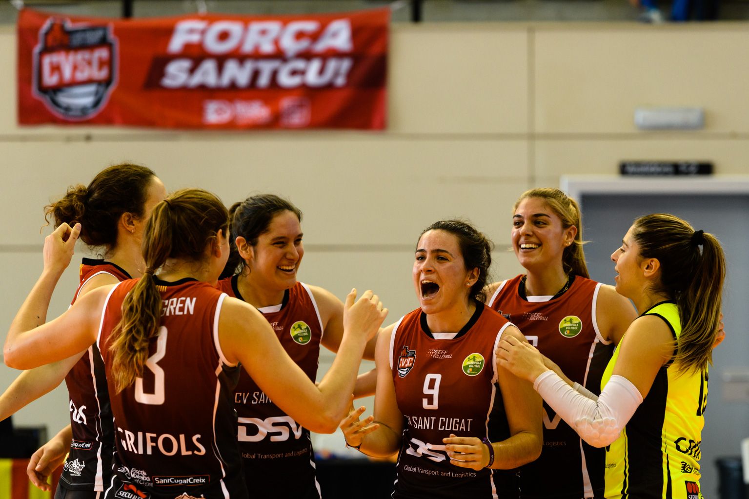 Voleibol femení. Partit de lliga. CV Sant Cugat-CV Kiele. Foto: Miguel López Mallach