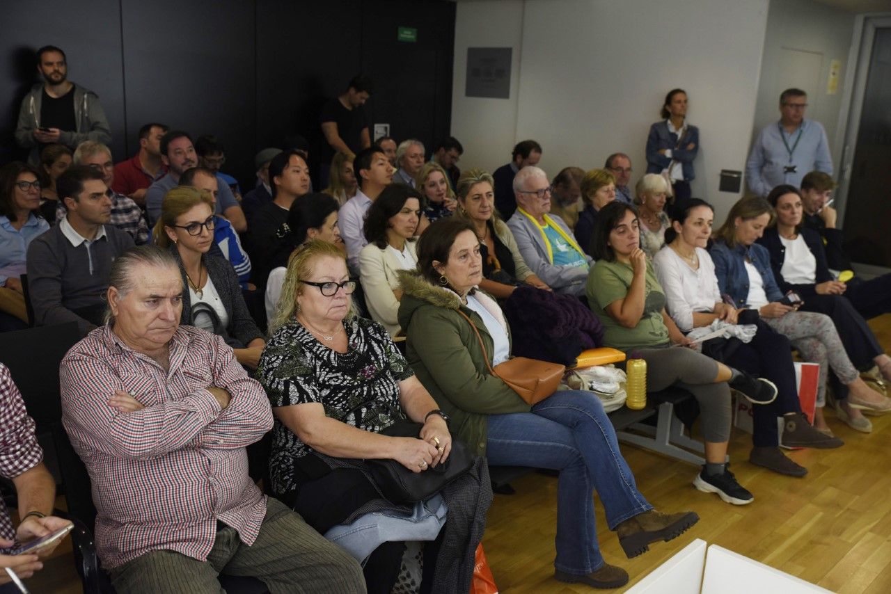 Audiència Pública del ple municipal del mes d'octubre. FOTO: Bernat Millet