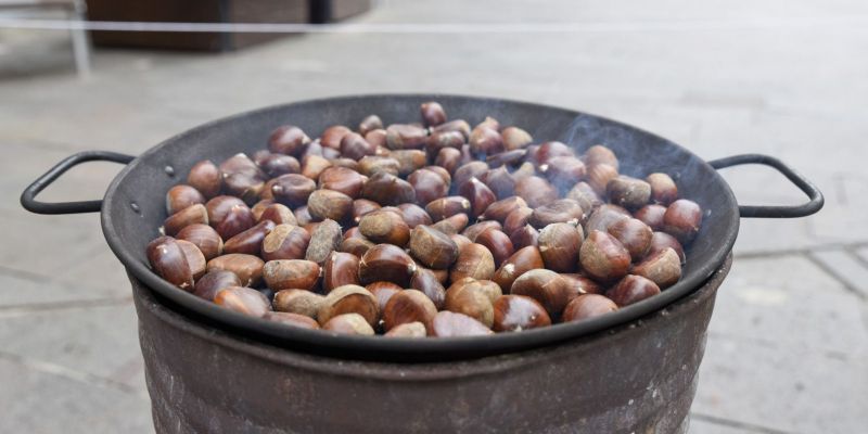 Castanyes torrant-se. FOTO: Bernat Millet