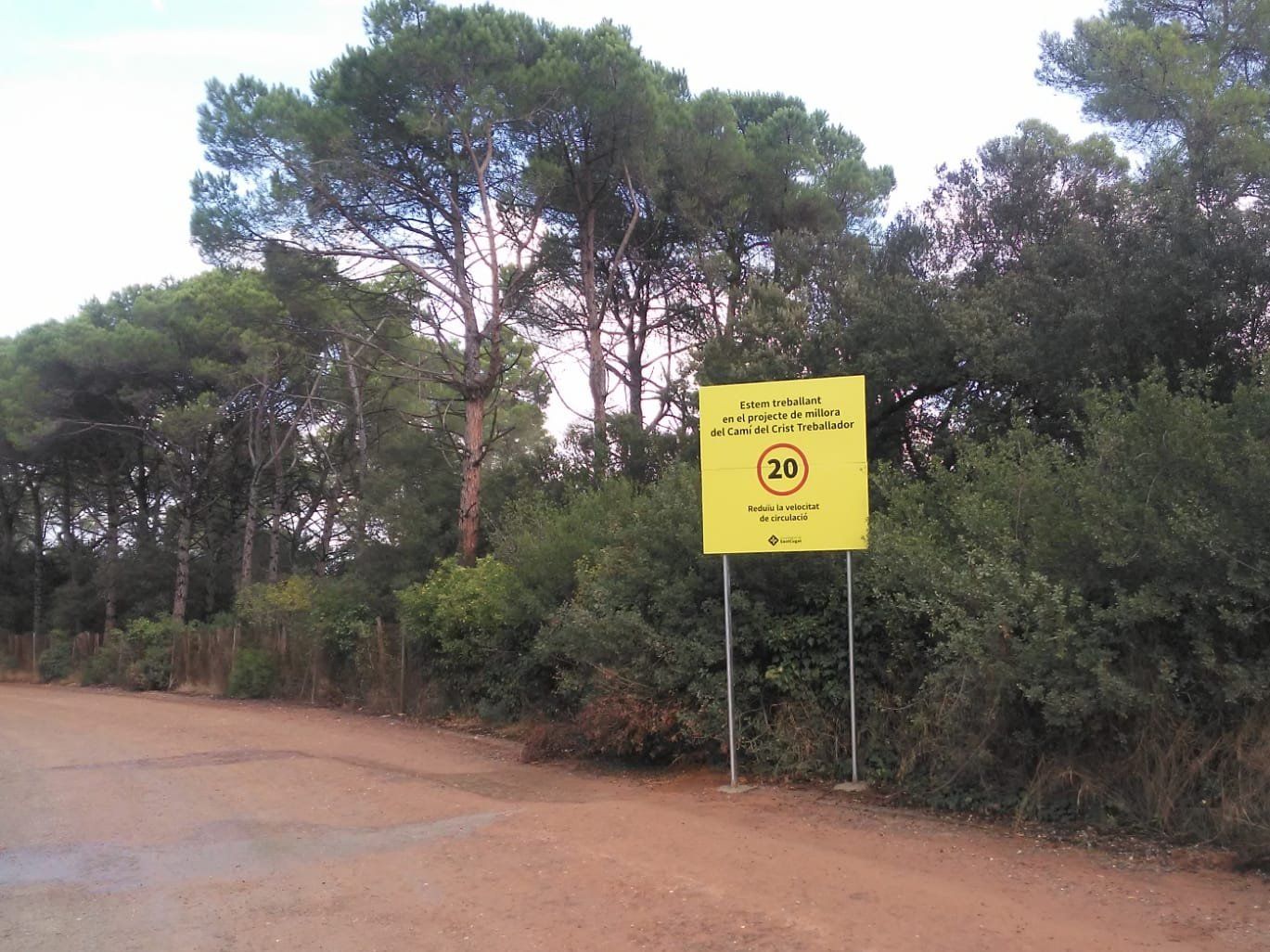 Noves mesures de seguretat al camí del Crist Treballador. FOTO: @ajsantcugat