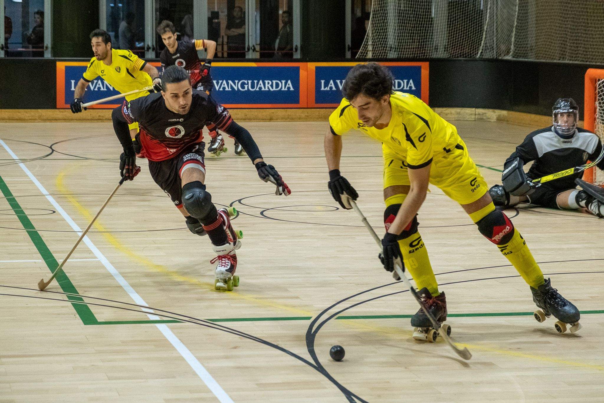 Hoquei sobre patins masculí, partit de lliga, PHC Sant Cugat - CE Vendrell. FOTO: Ale Gómez