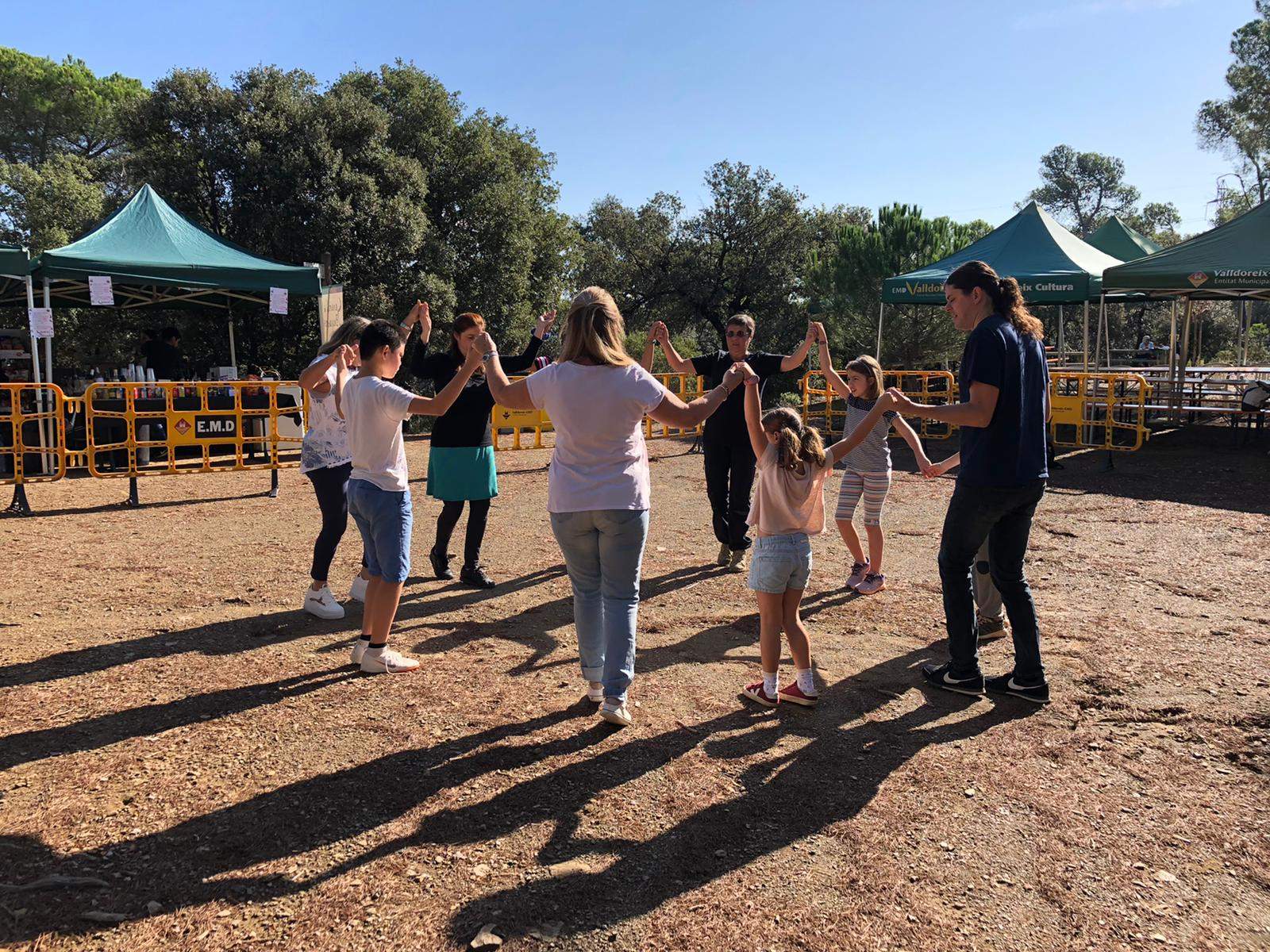 Taller de sardanes a l'Aplec de la Salut. FOTO: Cedida