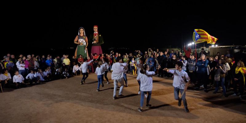 Actuació dels Bastoners a Lledoners. FOTO: Bernat Picornell
