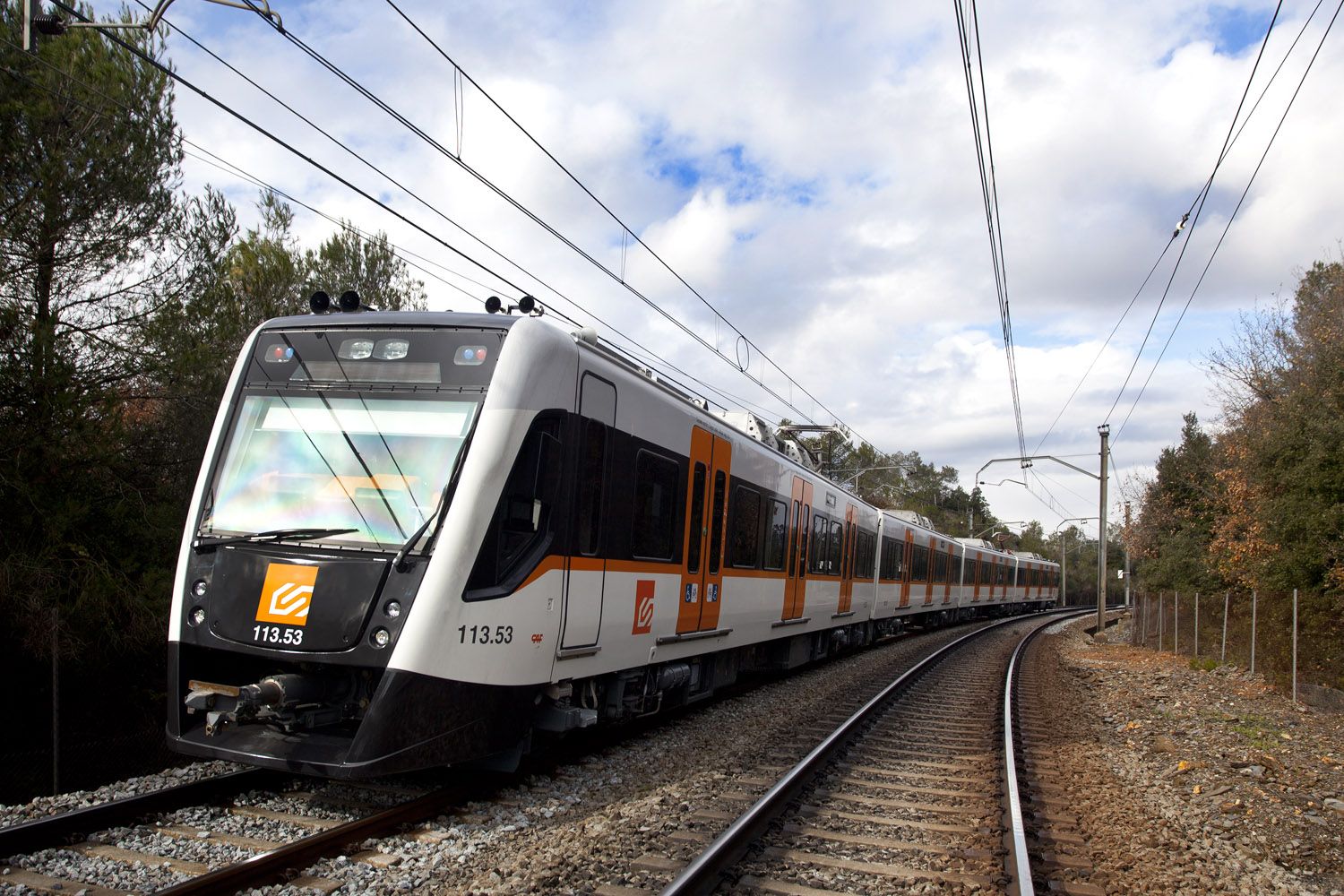 Un dels trens de Ferrocarrils de la Generalitat de Catalunya. FOTO: Cedida