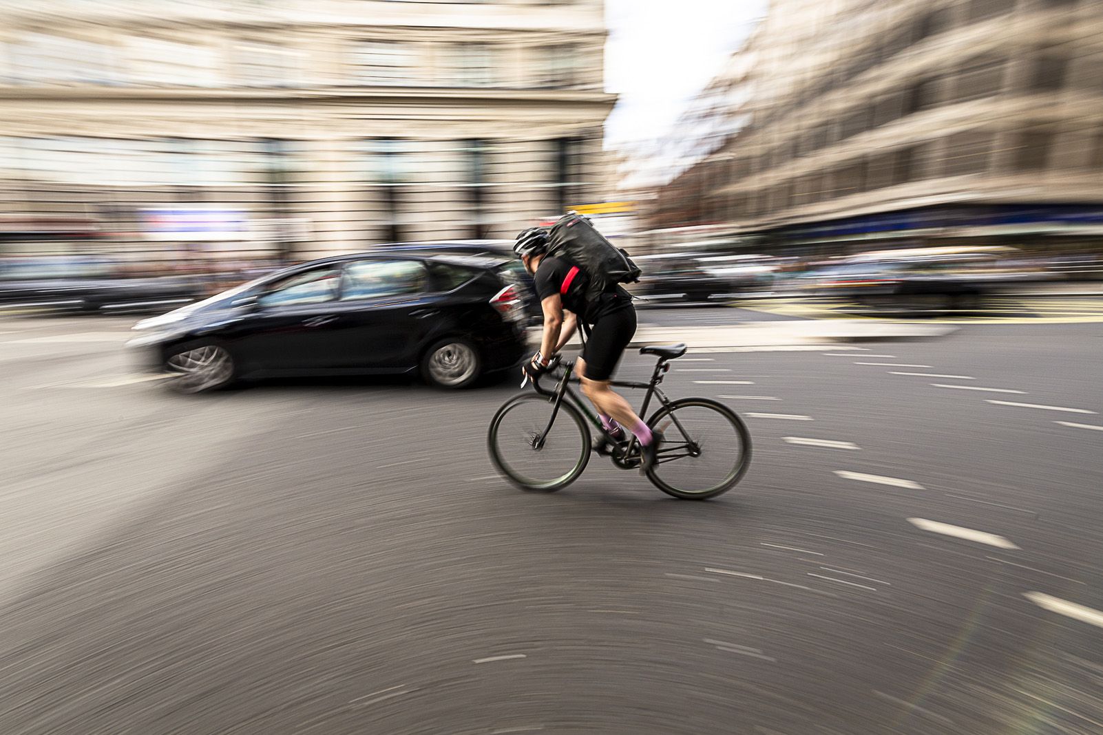 RAMON PEREZ GARCIA   biking in london   Londres