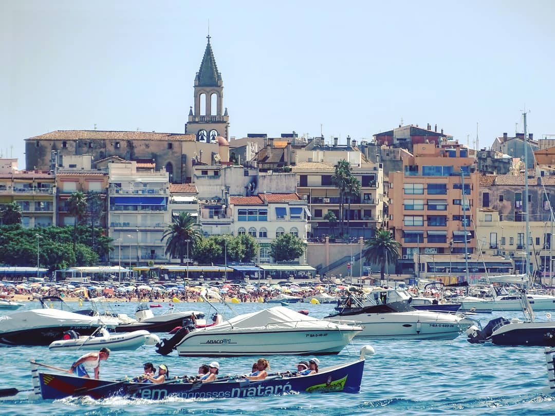 albrt crts   Diumenges d'estiu… Des de fa un temps que són diferents… Passió, esforç, sacrifici, motivació … Et segueixo buscant allà on anem…