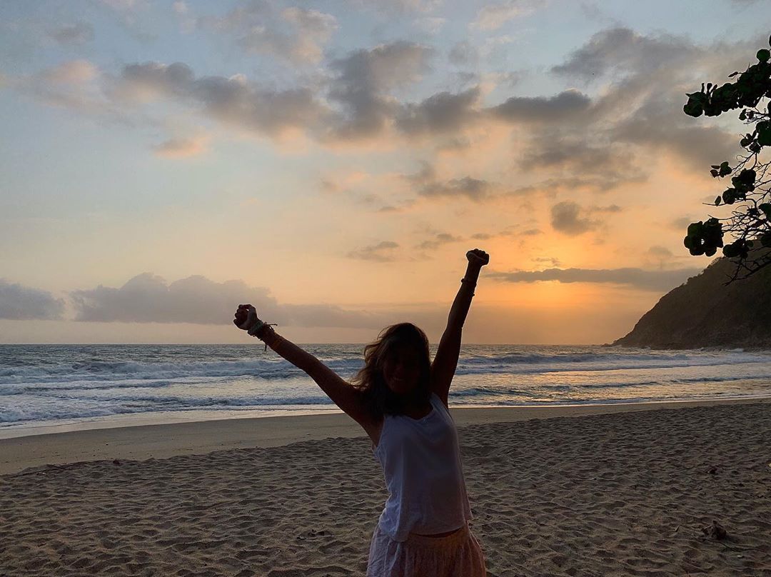 alexia alcaraz    Despertar se allà...