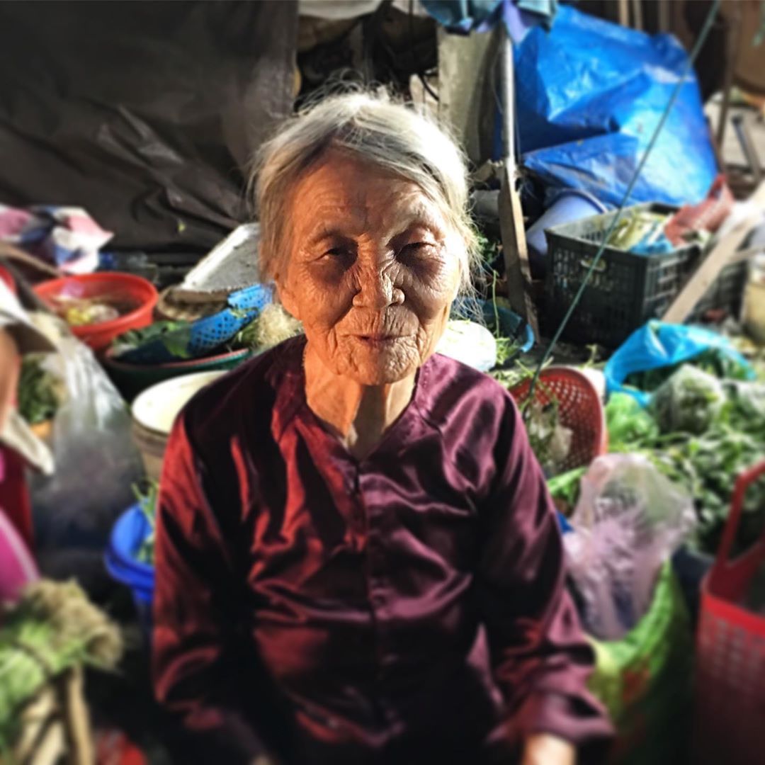 ftm40   Mirada sàvia