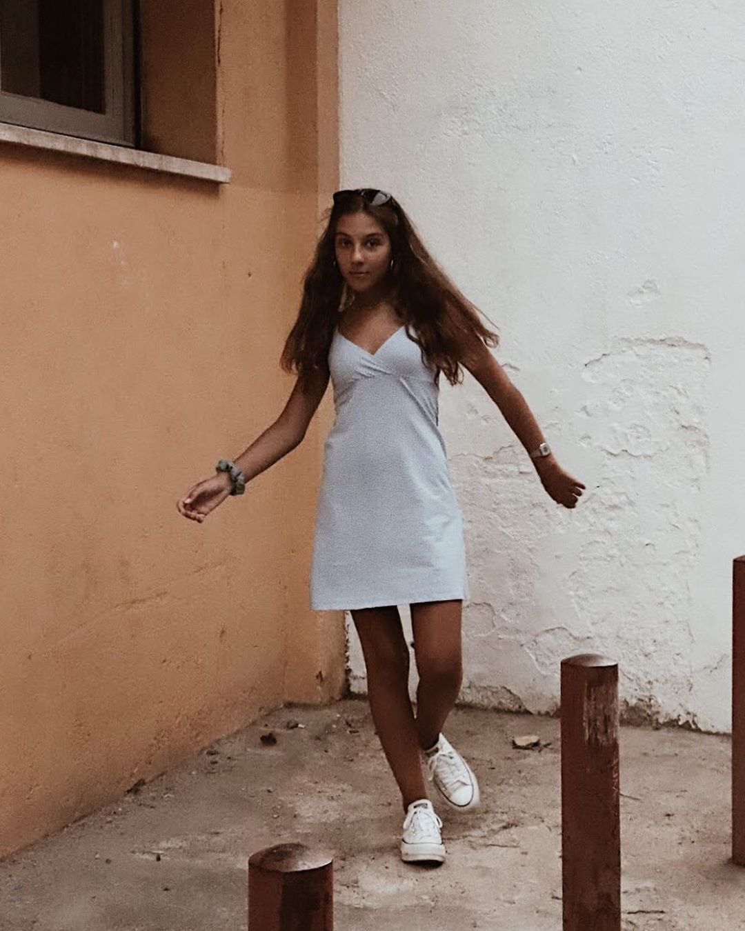 riatakesphotos   spin around.