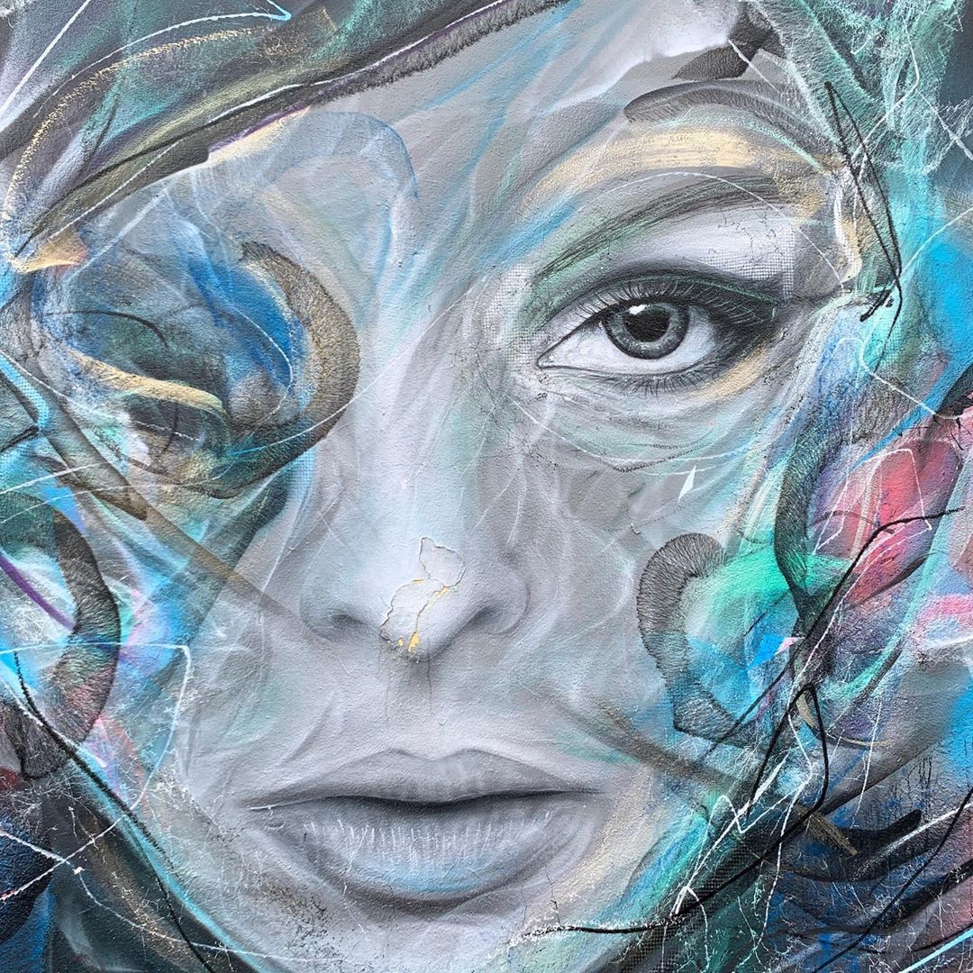 rufinomartin    ¡Como me gusta esta manera de decorar sus calles! Arte urbano con mayúsculas. #Bristol 