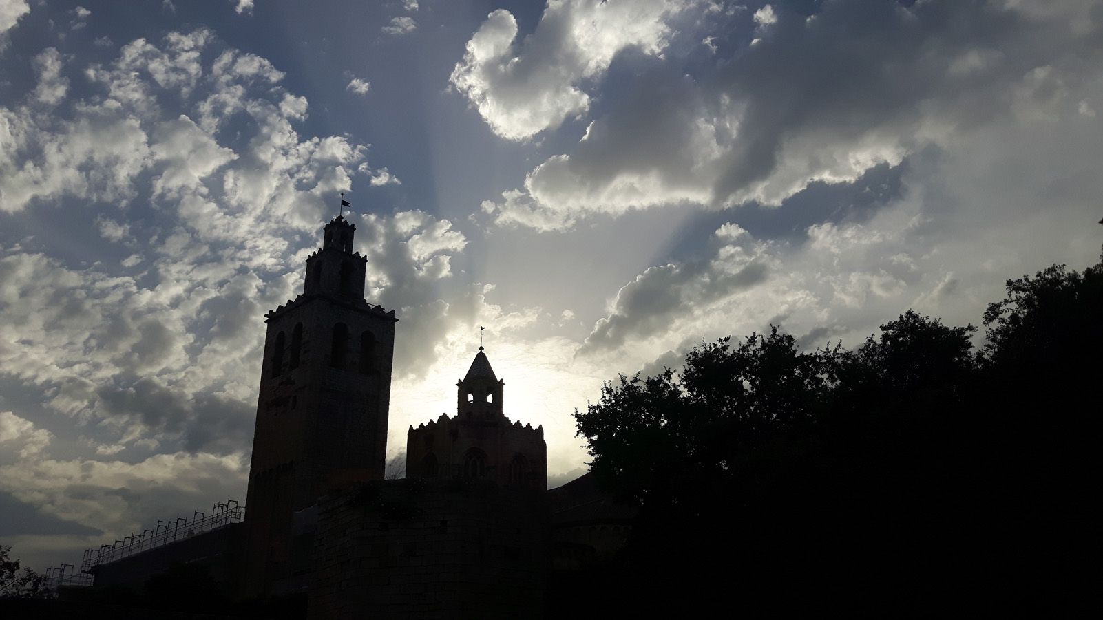 Probabilitats de tempesta avui a Sant Cugat. Foto: Maite Baratech.