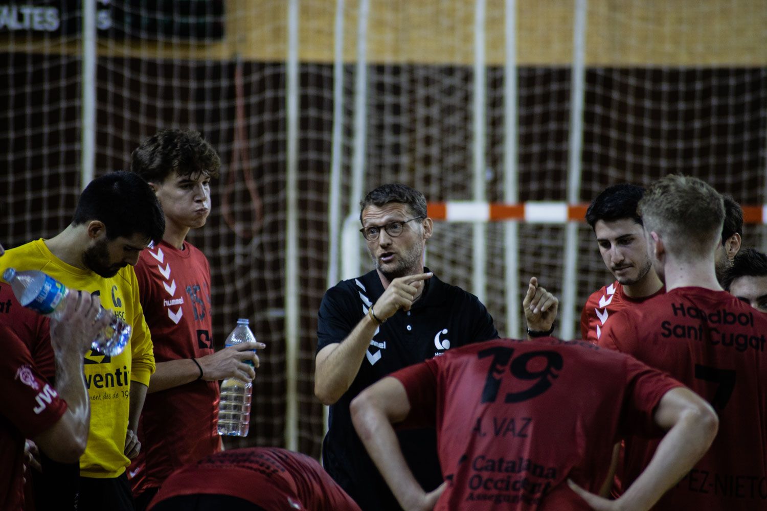 Handbol. Partit de lliga. CH Sant Cugat-Sant Martí-Adrianenc. Foto: Adrián Gómez