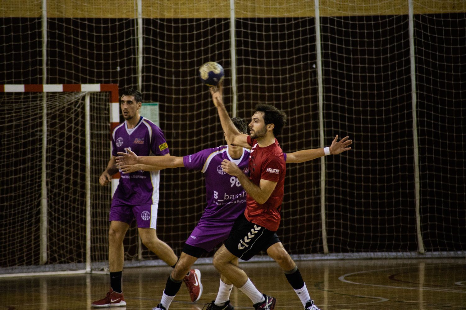 Handbol. Partit de lliga. CH Sant Cugat-Sant Martí-Adrianenc. Foto: Adrián Gómez