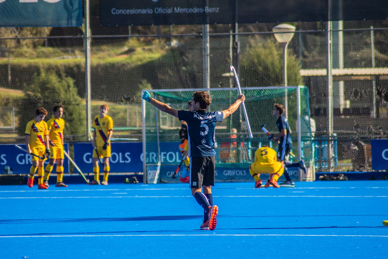 Hoquei sobre herba masculí. Partit de lliga. Junior FC-FC Barcelona. Foto: Adrián Gómez