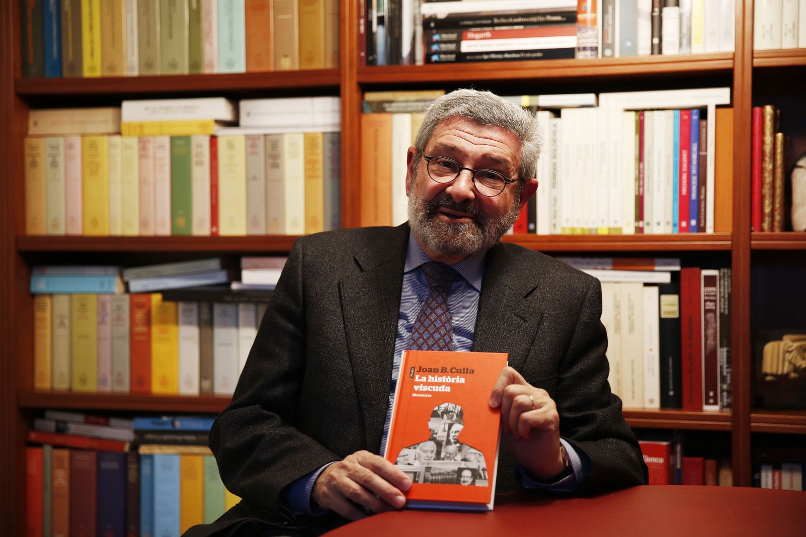 Joan B.Culla presenta 'La història viscuda' a Sant Cugat. FOTO: Yves Dimant