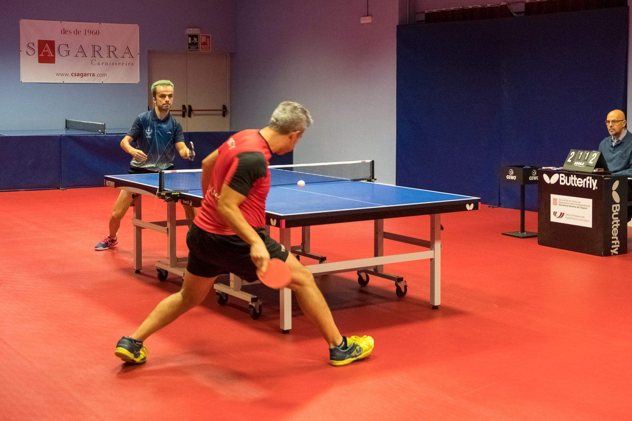 Tennis de taula masculí. UE Sant Cugat-Lluïsos de Gràcia. FOTO: Ale Gómez