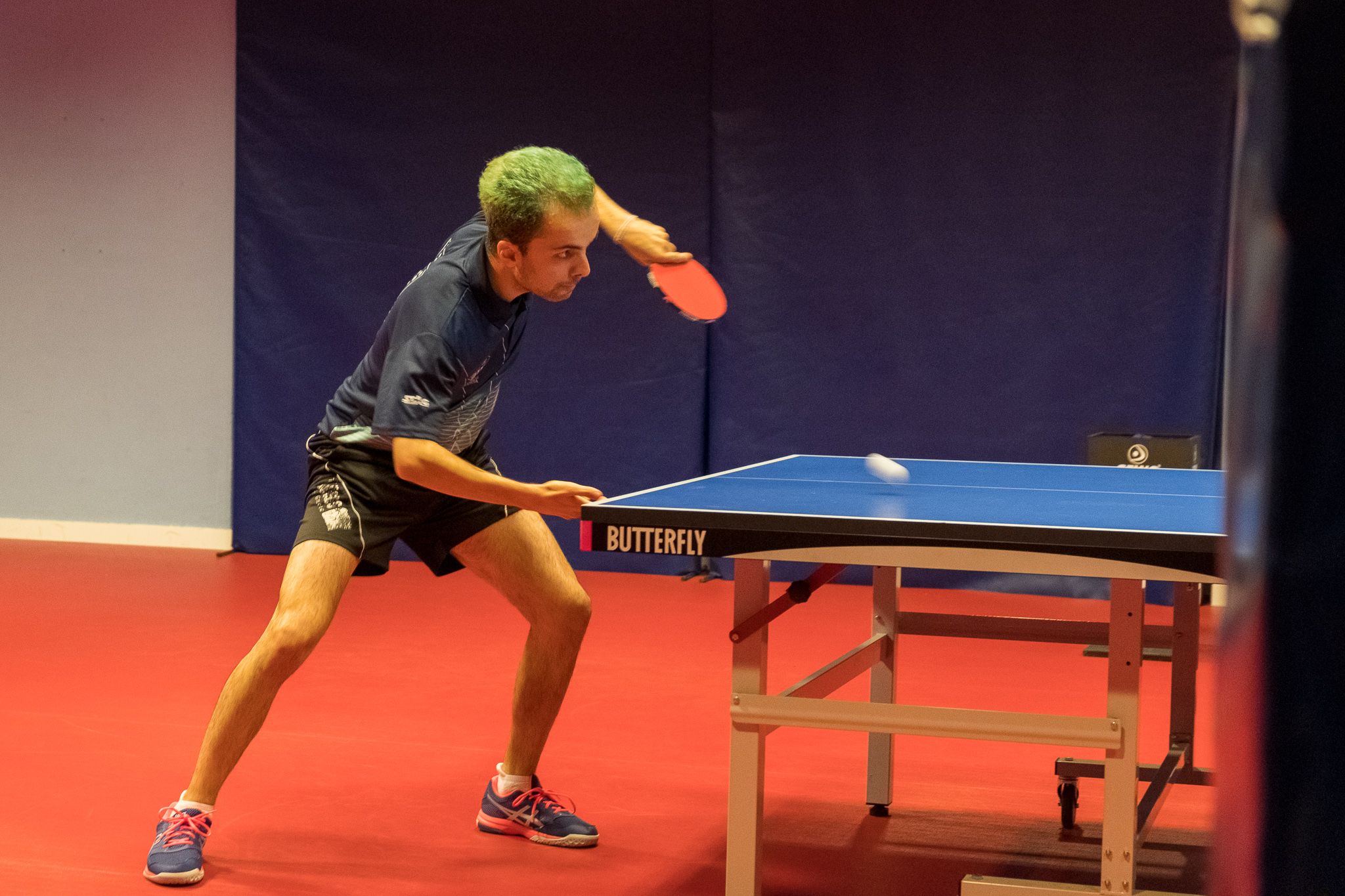 Tennis de taula masculí. UE Sant Cugat-Lluïsos de Gràcia. FOTO: Ale Gómez