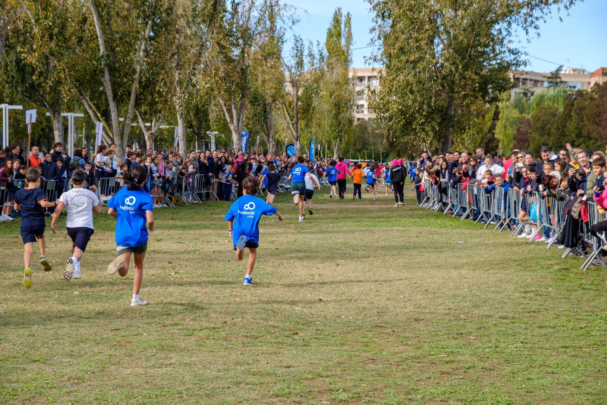 Celebració del 21è Cros Ciutat de Sant Cugat al parc de la Pollancreda. FOTO: Ale Gómez