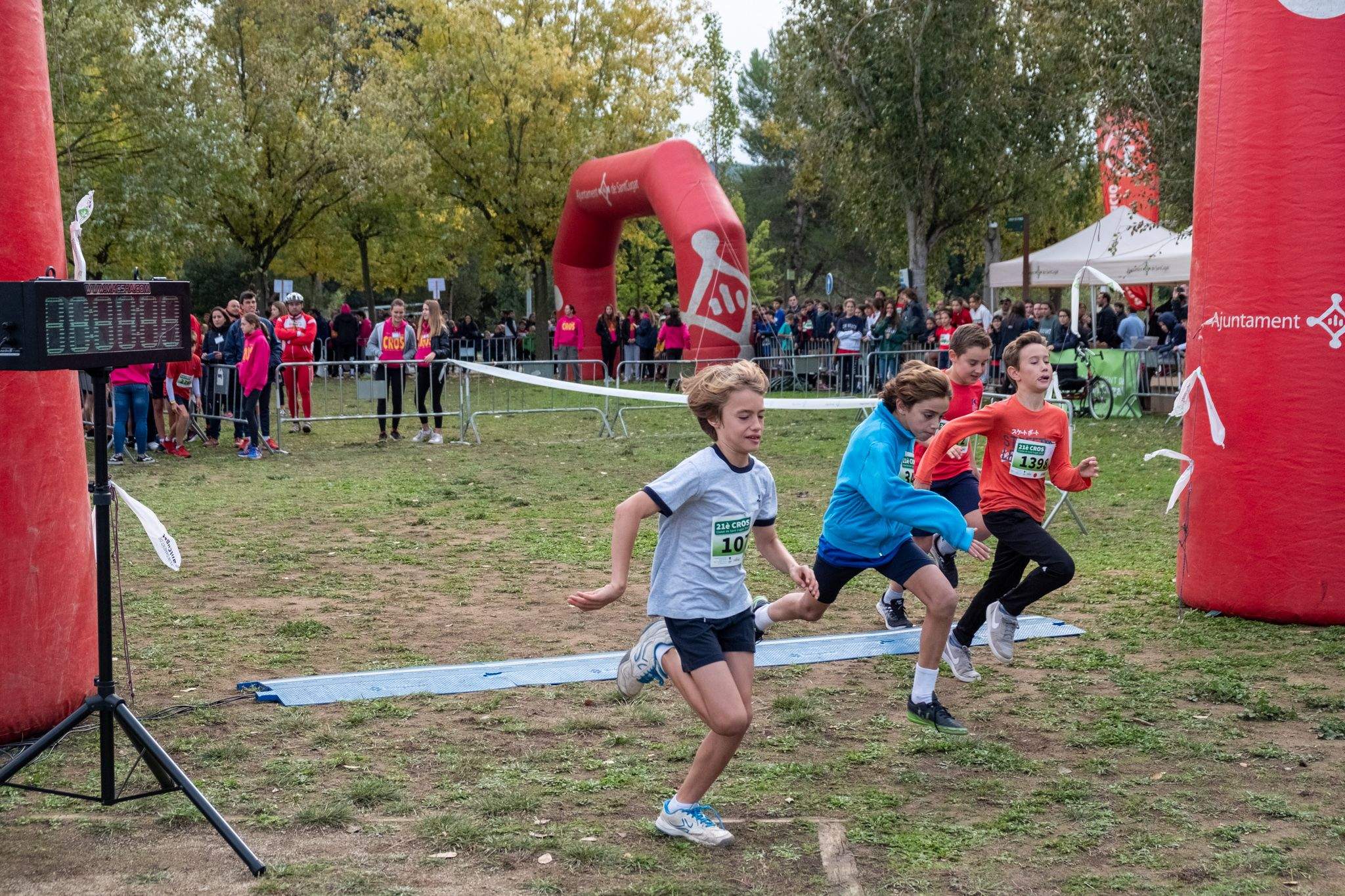 Celebració del 21è Cros Ciutat de Sant Cugat al parc de la Pollancreda. FOTO: Ale Gómez