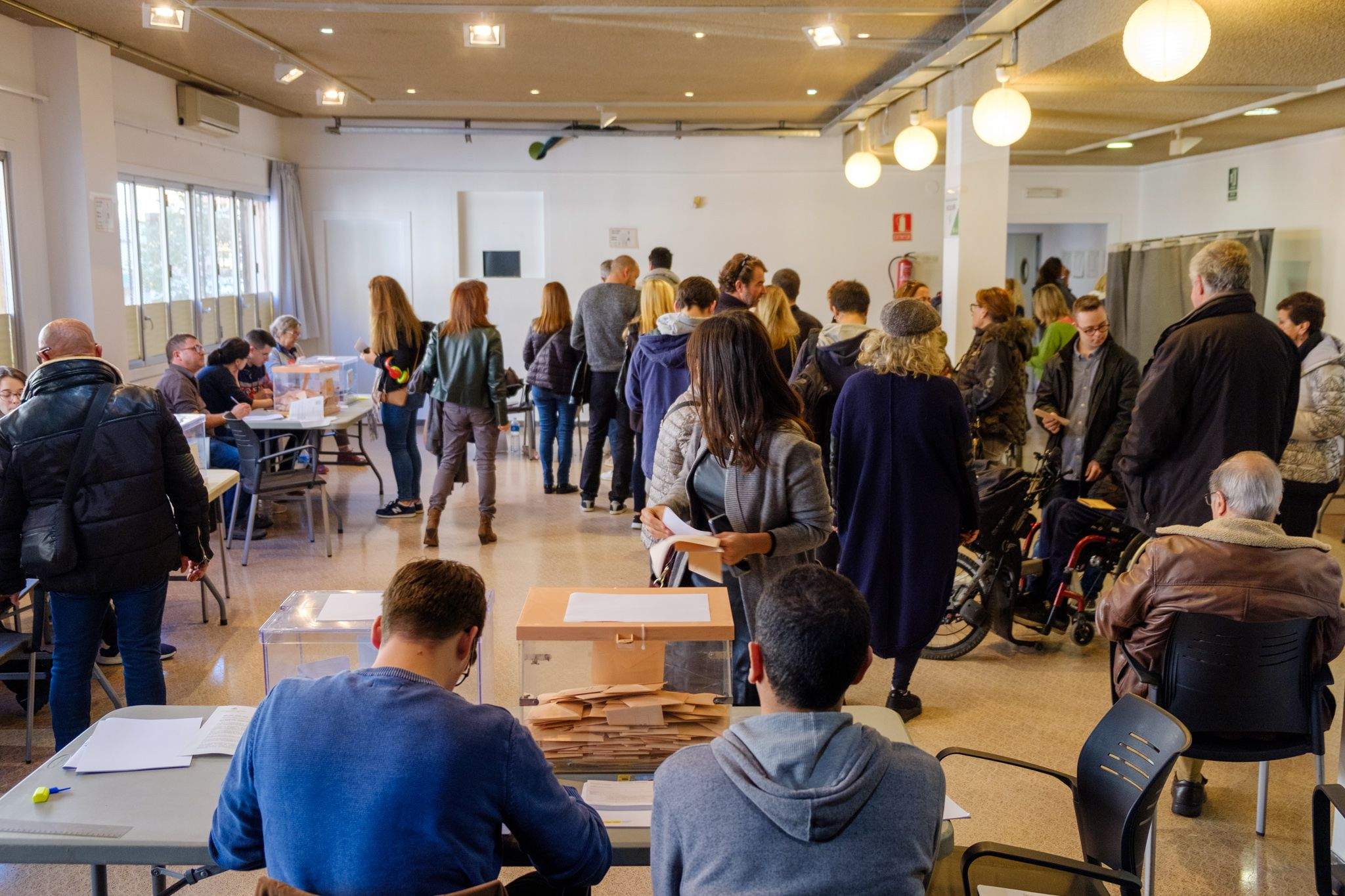 Votacions a la casa de Cultura. FOTO: Ale Gómez